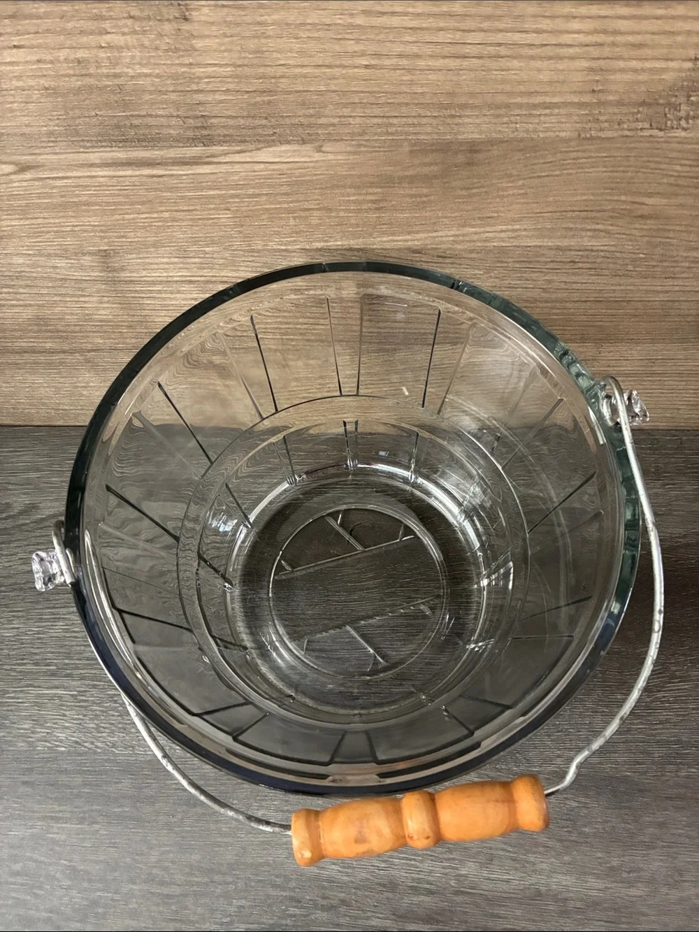 Incredible vintage Anchor Hocking Glass bucket Apple bushel basket ice bucket